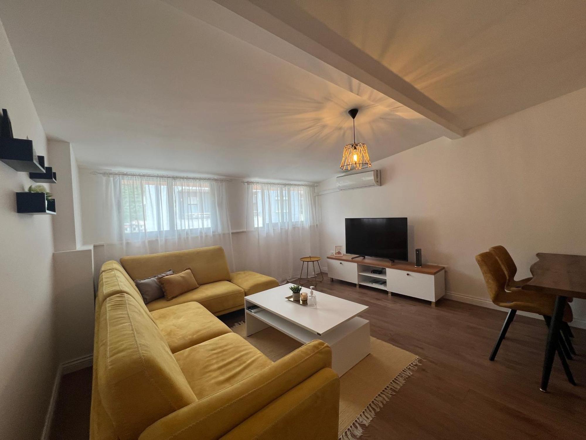 Urban Nest Apartment Vlorë